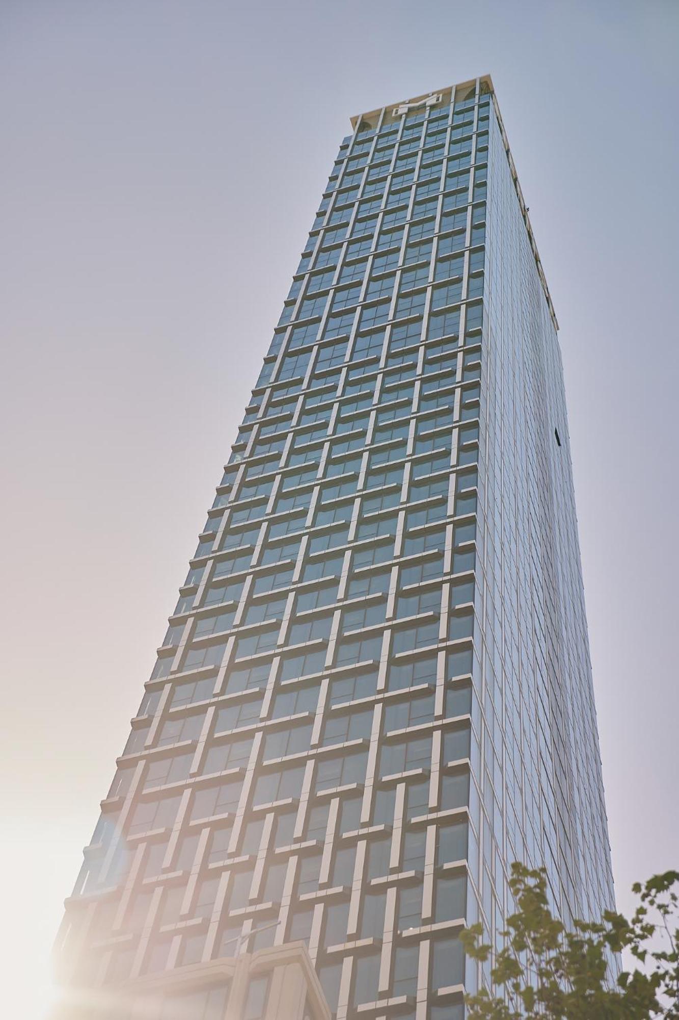 Meriton Suites Melburne Exterior foto The building's facade